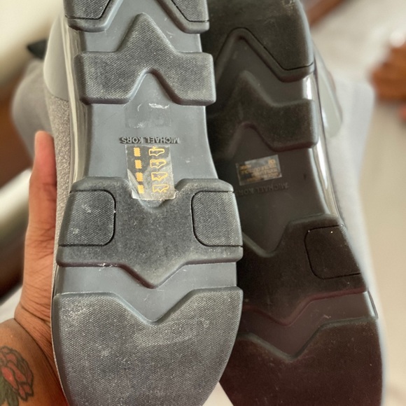 Micheal Kors Sock Shoe - Picture 5 of 6